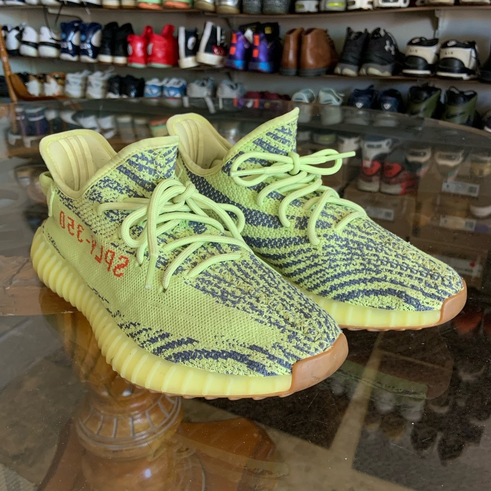 Men’s 8.5 (42) adidas Yeezy Boost 350 V2 ‘Semi Frozen Yellow’
